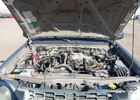 2004 Nissan Xterra Xe из США, поврежденный, VIN 5N1ED28Y74C626631